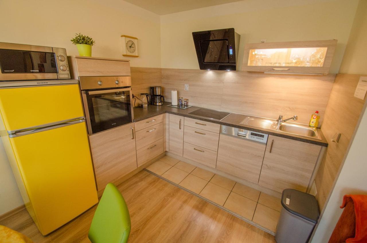 Ferienwohnung โคโลญ ภายนอก รูปภาพ