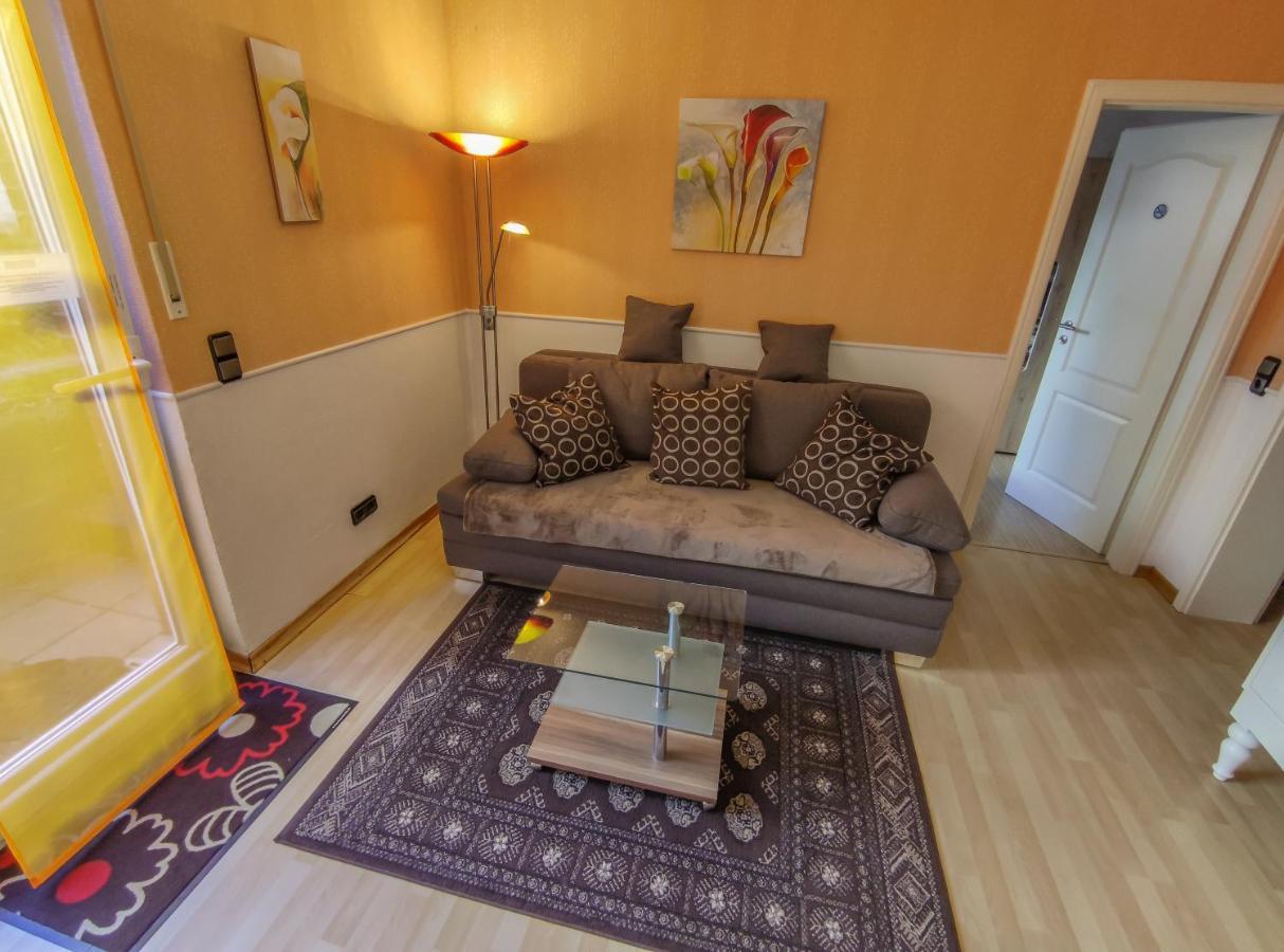 Ferienwohnung โคโลญ ภายนอก รูปภาพ
